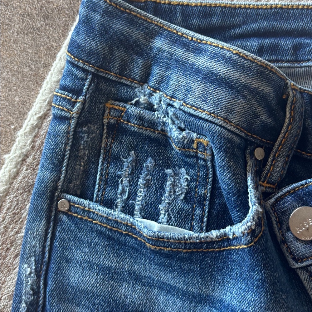 Risen Crossover Distressed Girlfriend Jeans - Picture 6 of 13